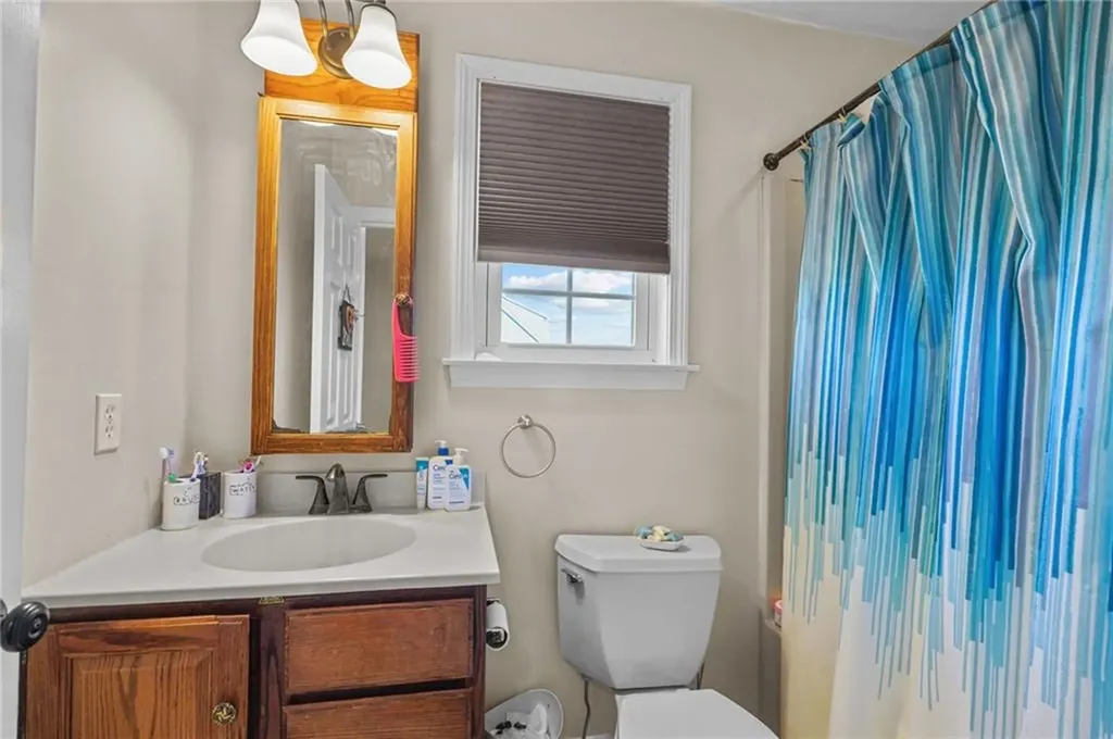 317 Berkeley Avenue Middletown RI 02842