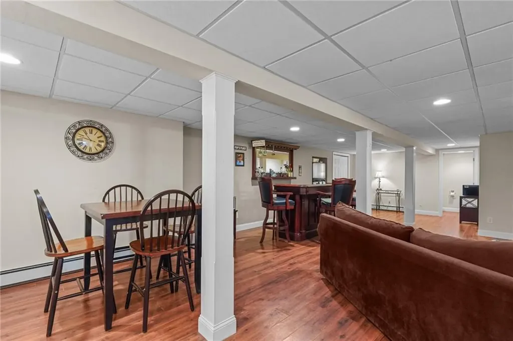 317 Berkeley Avenue Middletown RI 02842