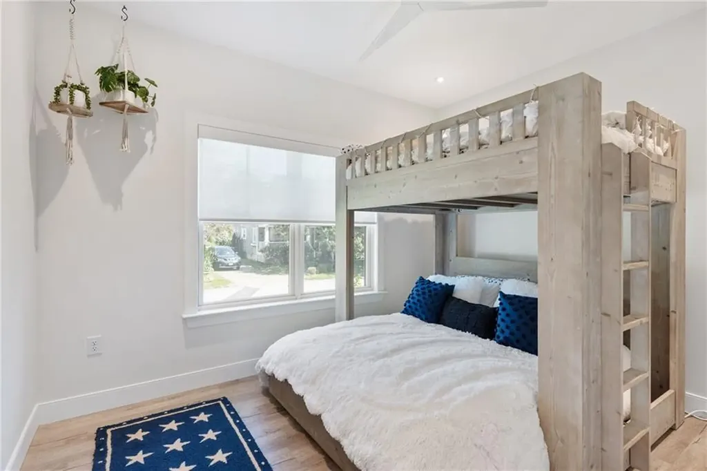 5 Sylvan Terrace Newport RI 02840