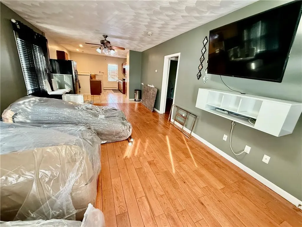 18 Dewey Avenue East Providence RI 02914