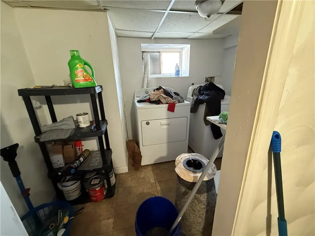 18 Dewey Avenue East Providence RI 02914