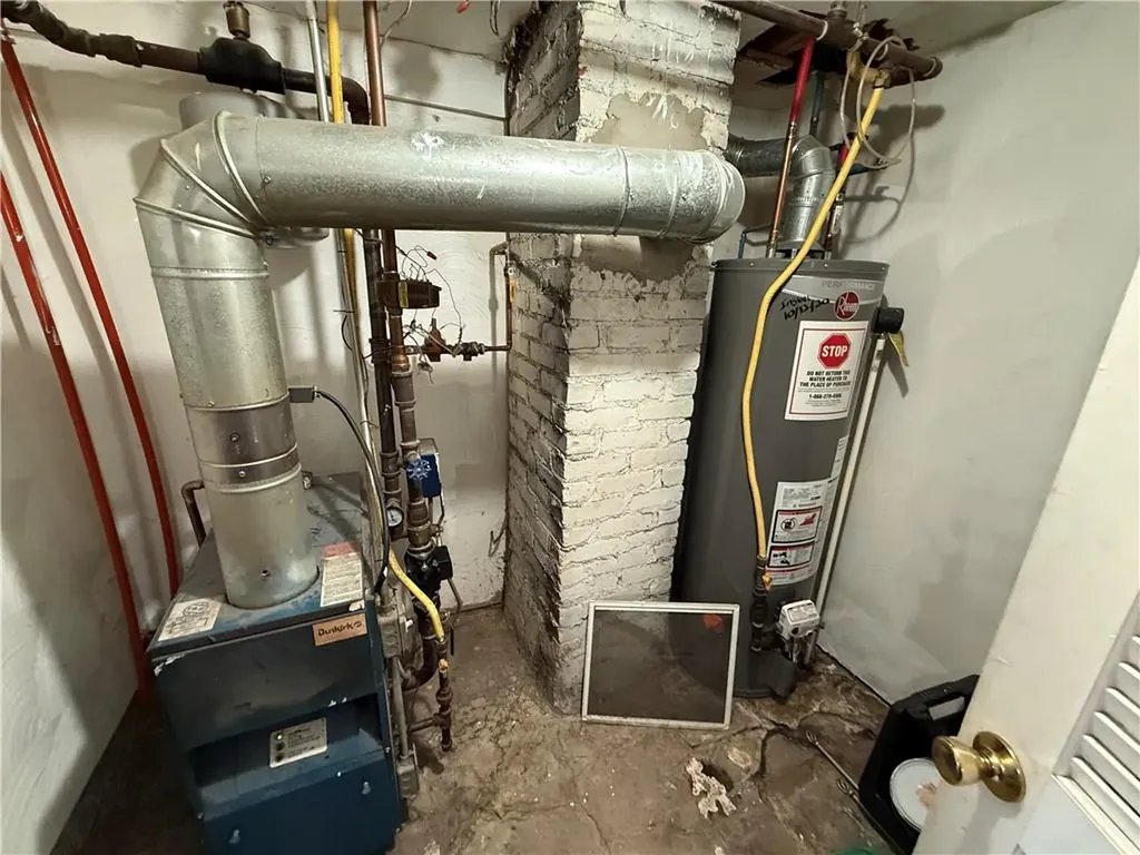 18 Dewey Avenue East Providence RI 02914