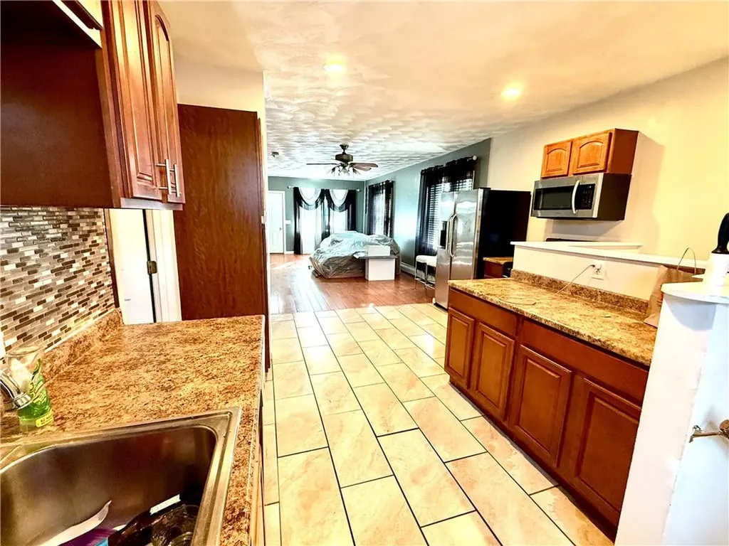 18 Dewey Avenue East Providence RI 02914