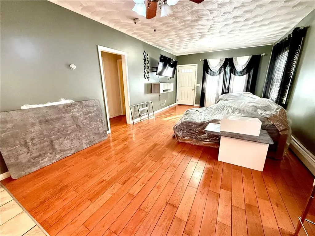 18 Dewey Avenue East Providence RI 02914