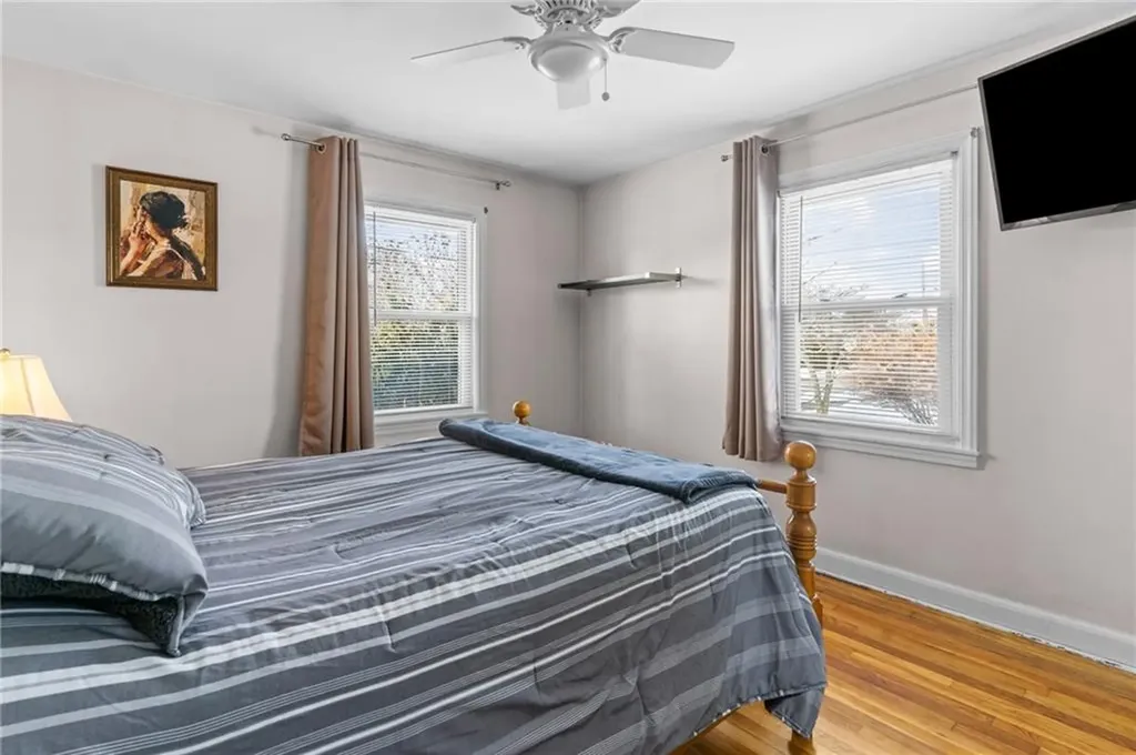 14 Mayfield Street Pawtucket RI 02861