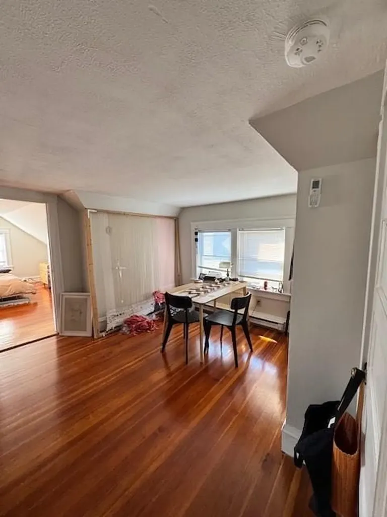 24 Mayflower Street Providence RI 02906