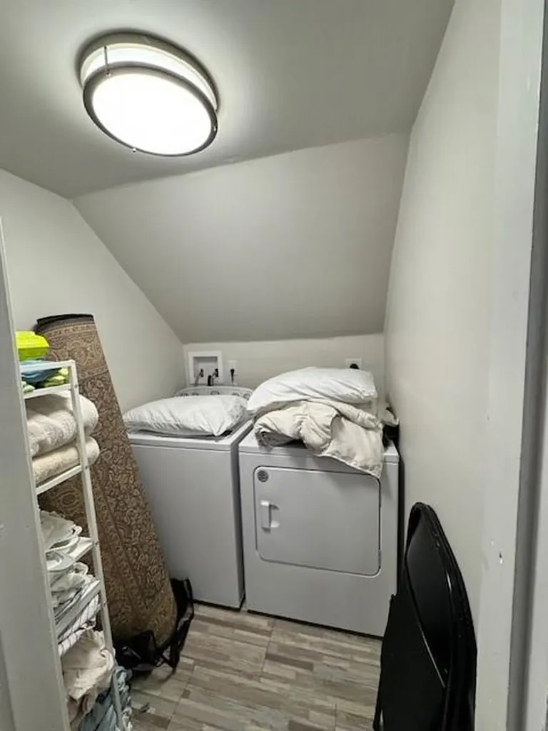 24 Mayflower Street Providence RI 02906