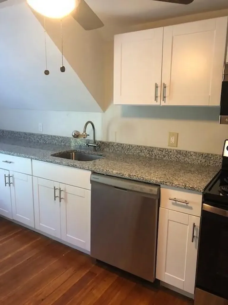 24 Mayflower Street Providence RI 02906