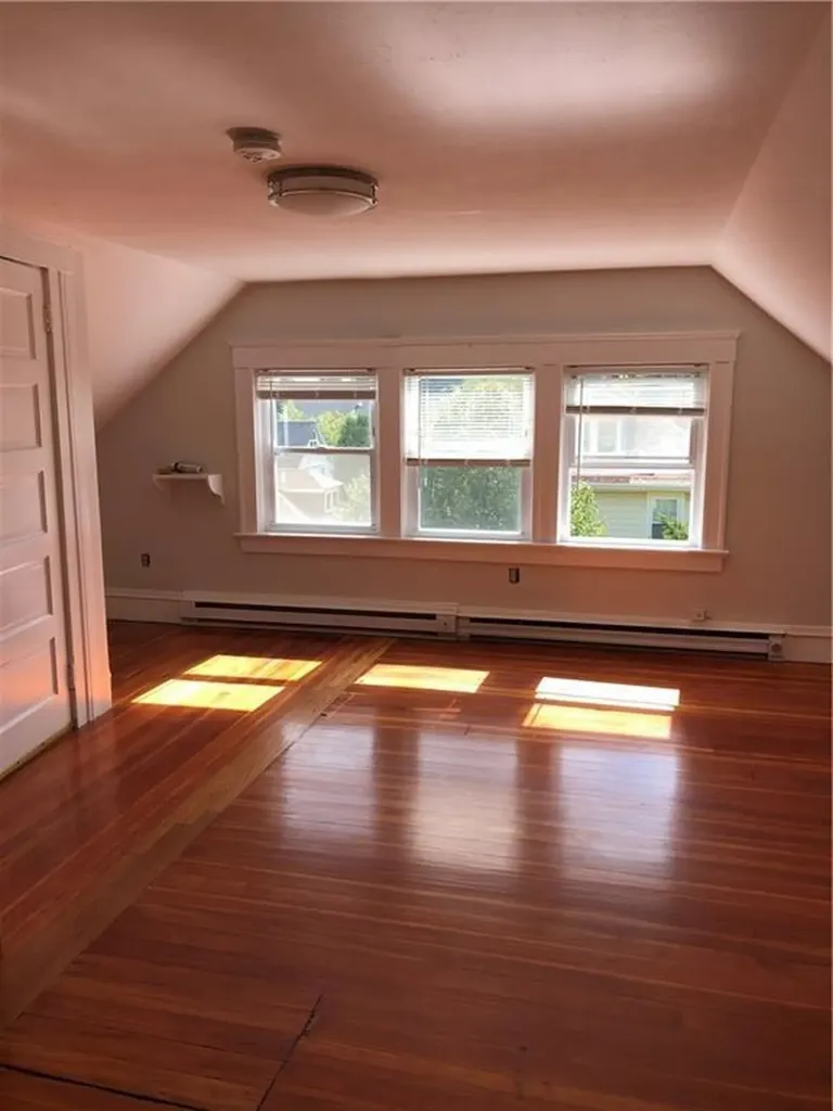 24 Mayflower Street Providence RI 02906