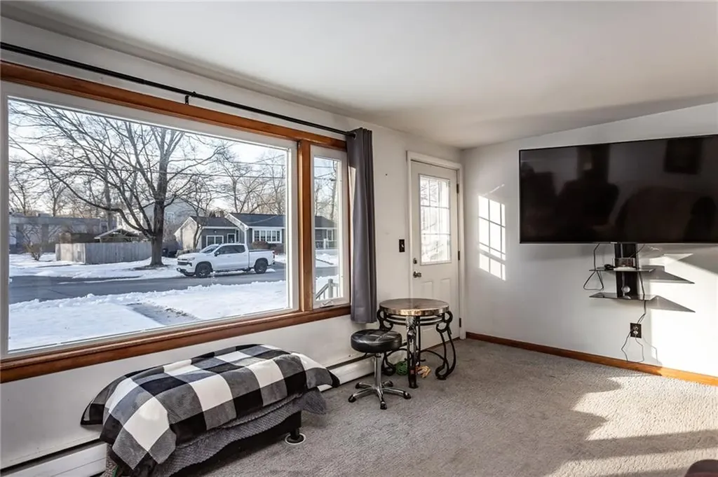 44 Craig Road Warwick RI 02886