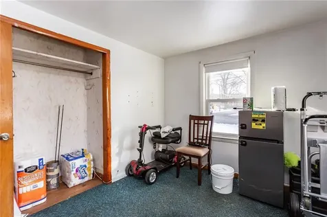 44 Craig Road Warwick RI 02886