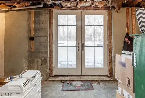 44 Craig Road Warwick RI 02886