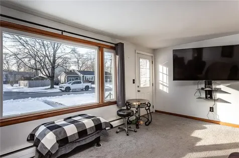 44 Craig Road Warwick RI 02886