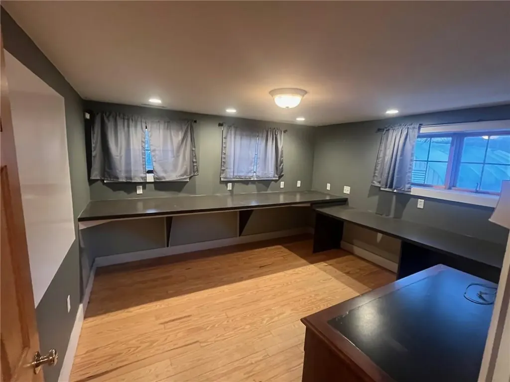 568 B Mooresfield Road South Kingstown RI 02879