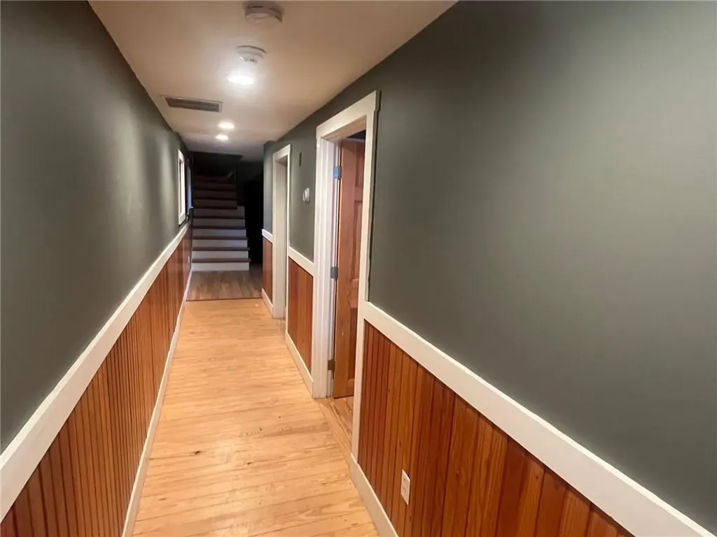 568 B Mooresfield Road South Kingstown RI 02879