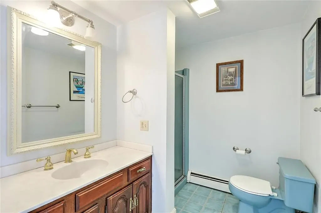 6 Governor Bradford Drive Barrington RI 02806