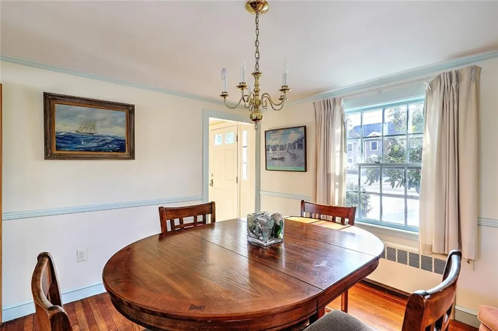 6 Governor Bradford Drive Barrington RI 02806