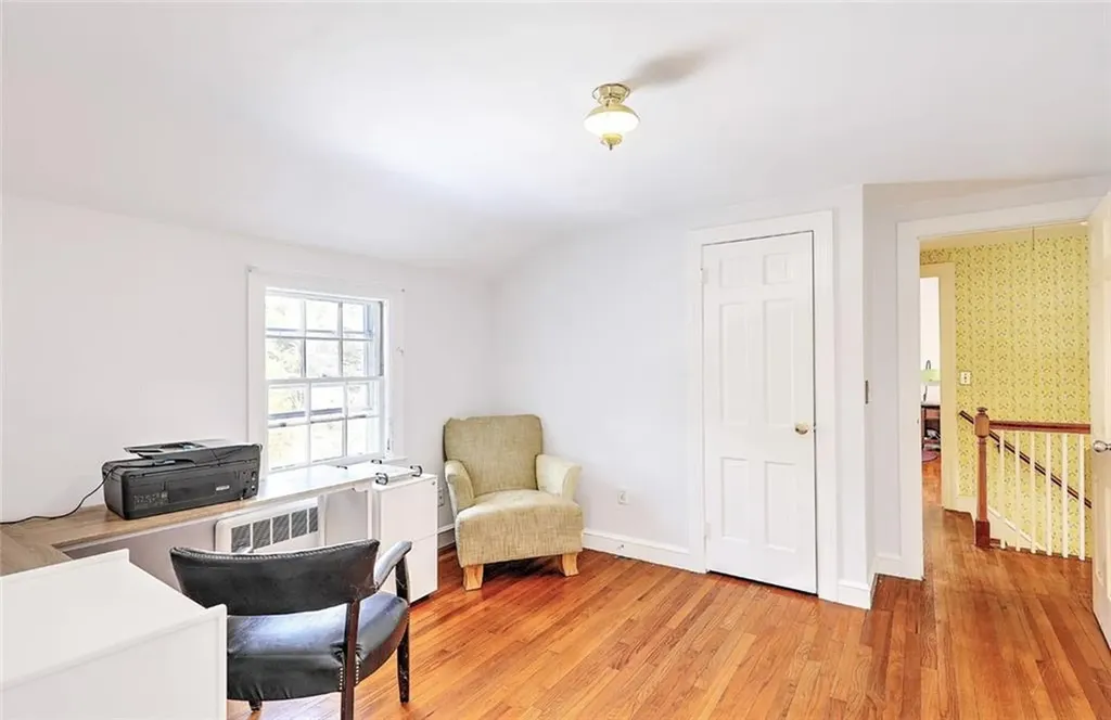 6 Governor Bradford Drive Barrington RI 02806