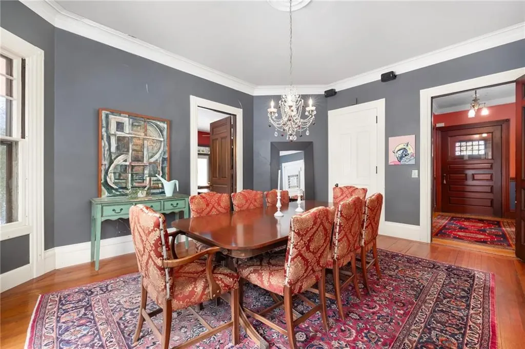 35 Larch Street Providence RI 02906