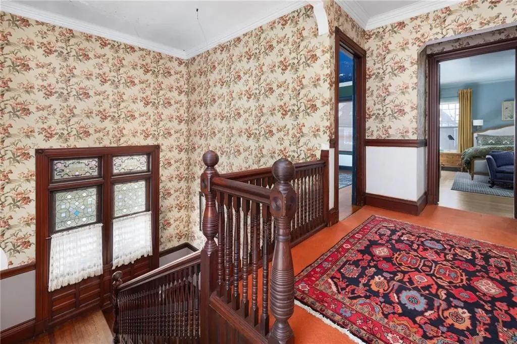 35 Larch Street Providence RI 02906