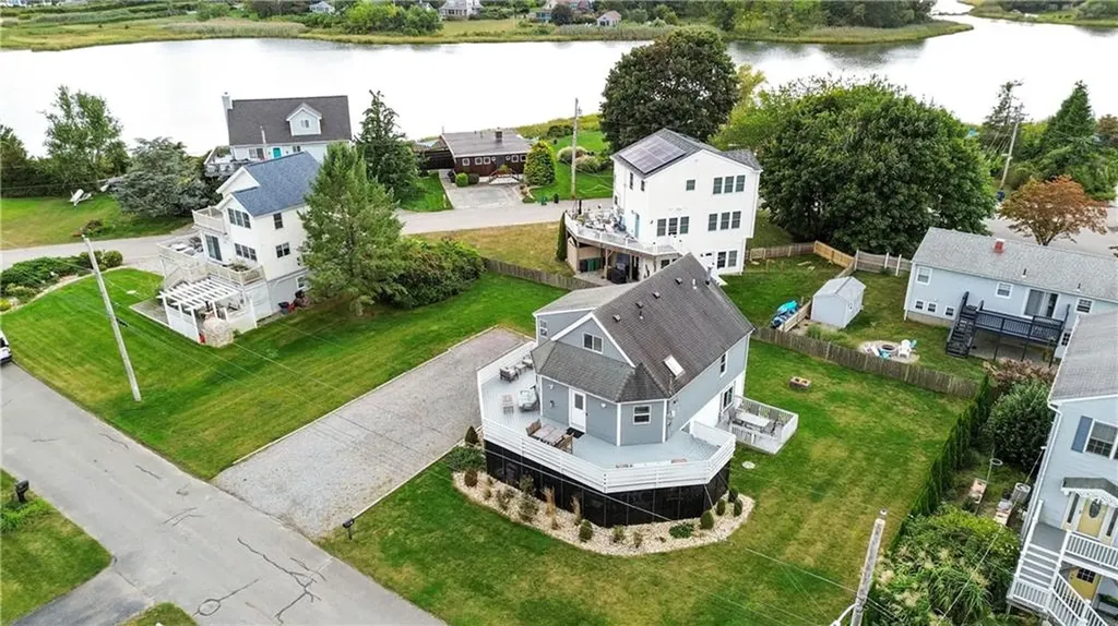 73 Dundas Avenue Warwick RI 02889