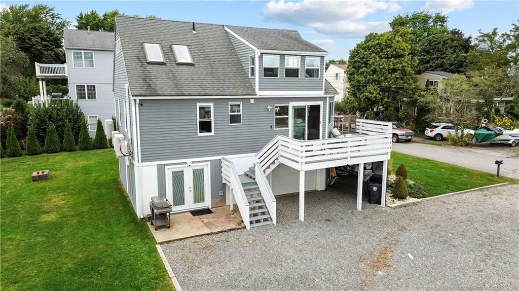73 Dundas Avenue Warwick RI 02889