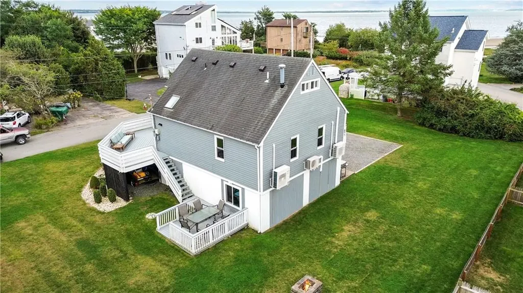 73 Dundas Avenue Warwick RI 02889