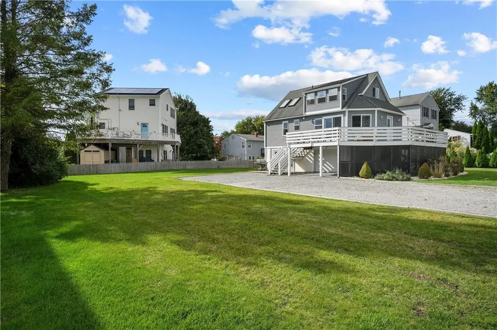 73 Dundas Avenue Warwick RI 02889
