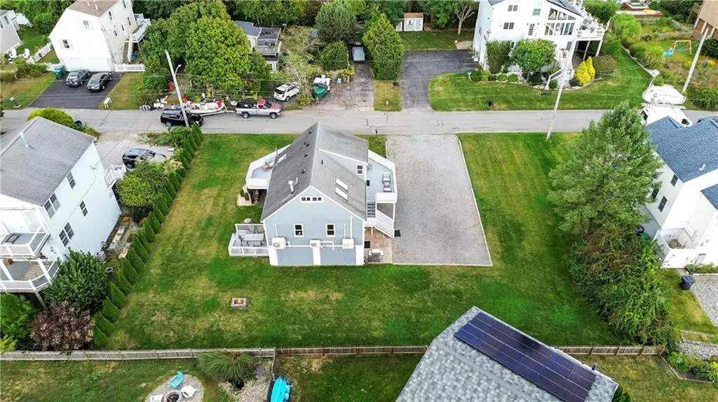 73 Dundas Avenue Warwick RI 02889