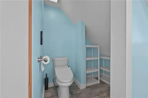 73 Dundas Avenue Warwick RI 02889