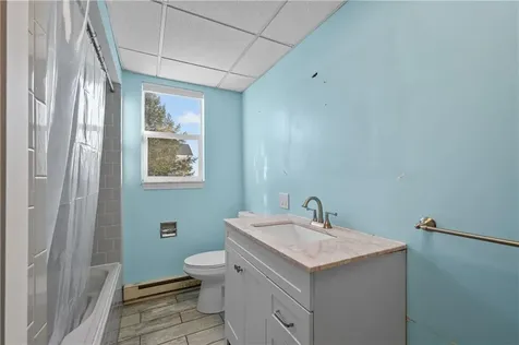 73 Dundas Avenue Warwick RI 02889