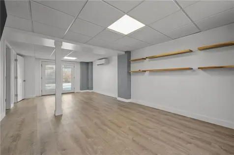 73 Dundas Avenue Warwick RI 02889