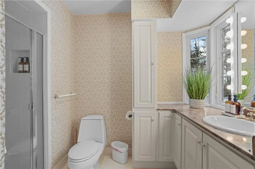 436 Love Lane Warwick RI 02818