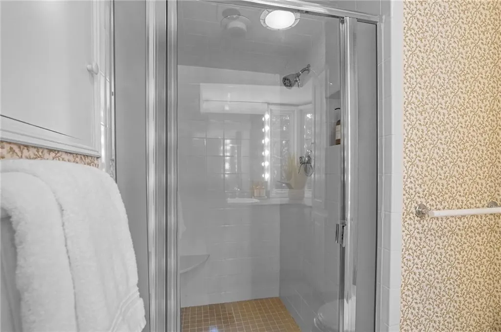 436 Love Lane Warwick RI 02818