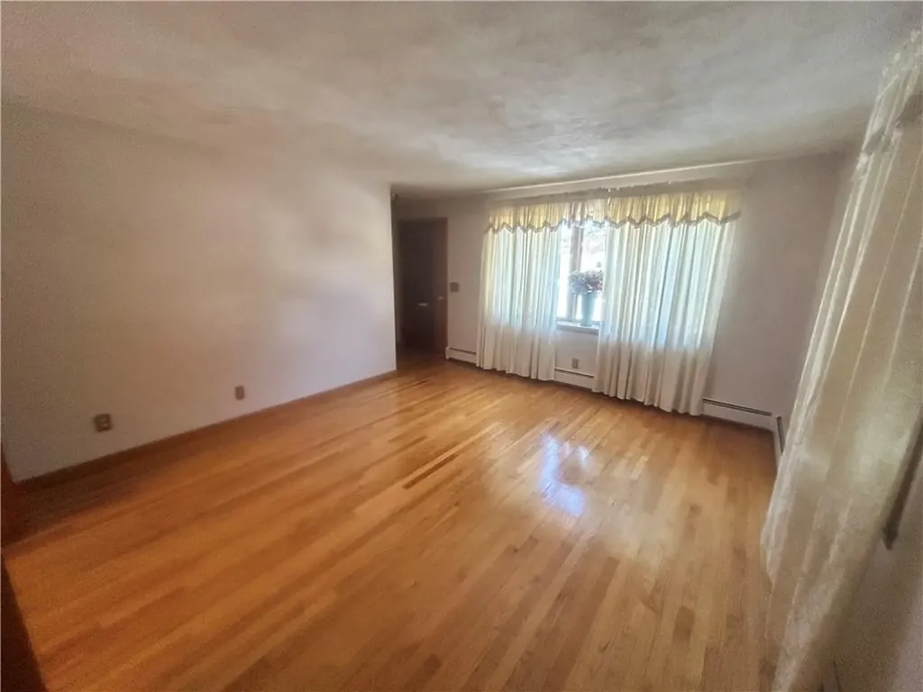55 Flanders Street Johnston RI 02919