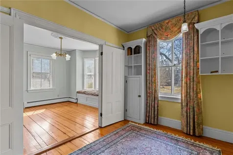 5 Howe Street Bristol RI 02809