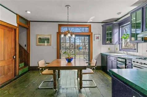 5 Howe Street Bristol RI 02809