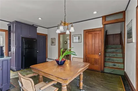 5 Howe Street Bristol RI 02809