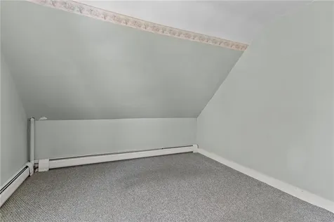 5 Howe Street Bristol RI 02809