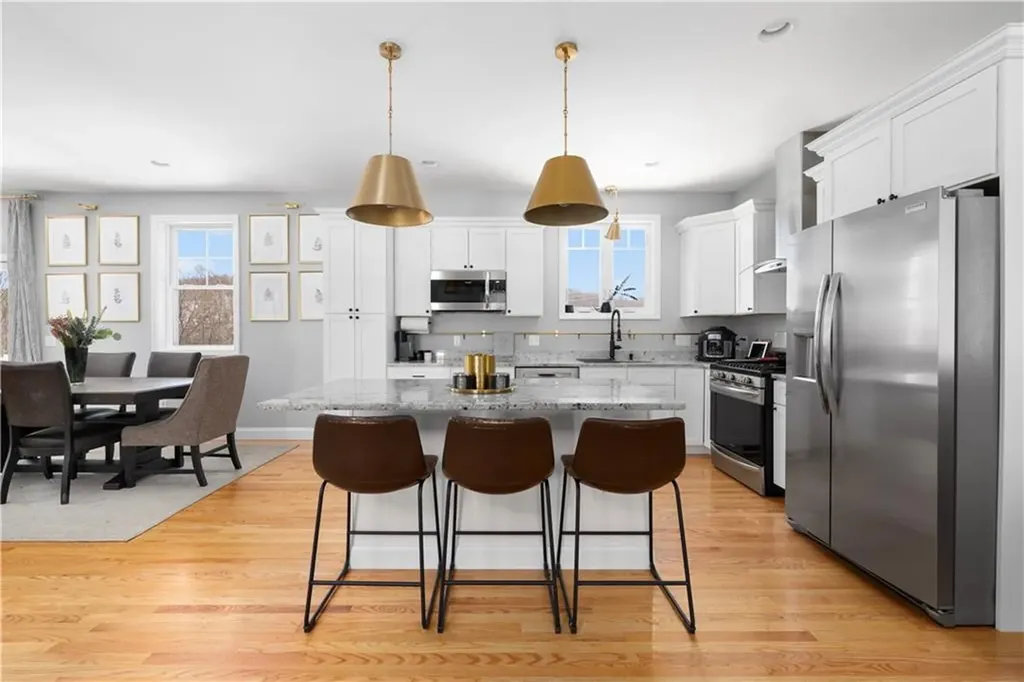 533 Louise Street Woonsocket RI 02895