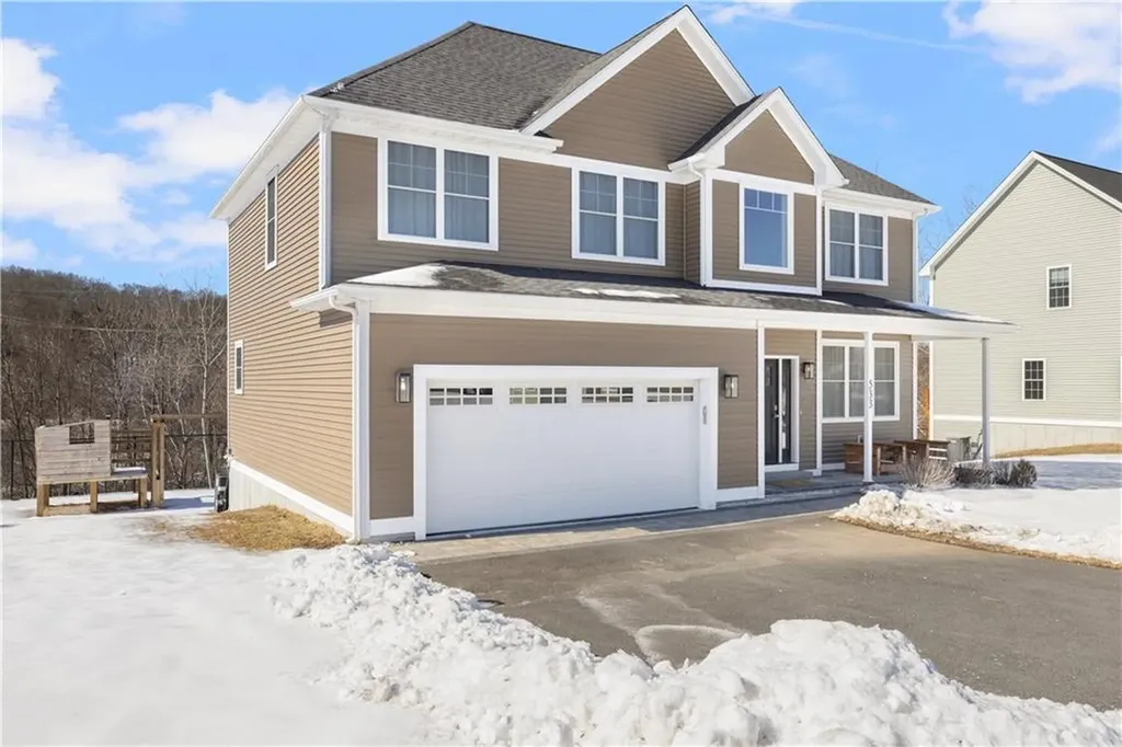 533 Louise Street Woonsocket RI 02895