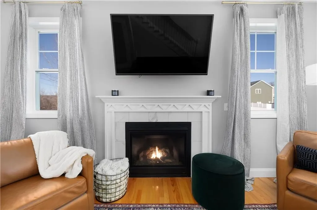 533 Louise Street Woonsocket RI 02895