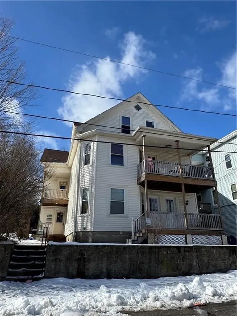 36 Progresso Avenue Woonsocket RI 02895