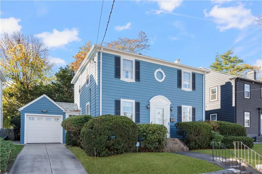 79 Blaisdell Avenue Pawtucket RI 02860