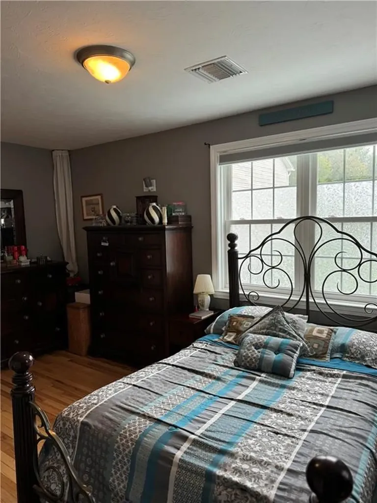 18 Warren Avenue Warwick RI 02889