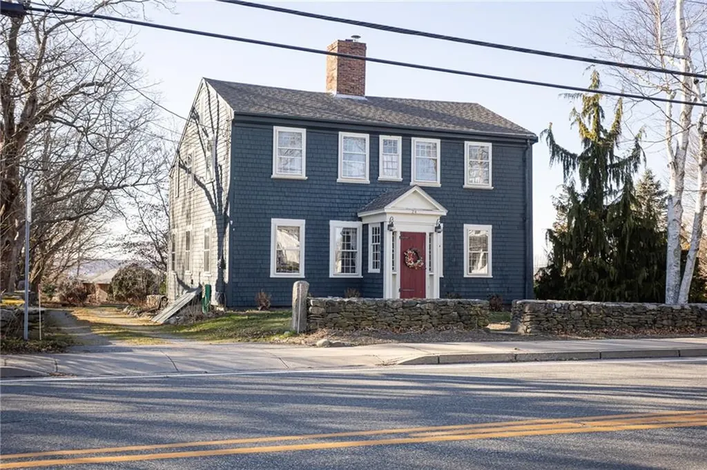 24 Bristol Ferry Road Portsmouth RI 02871