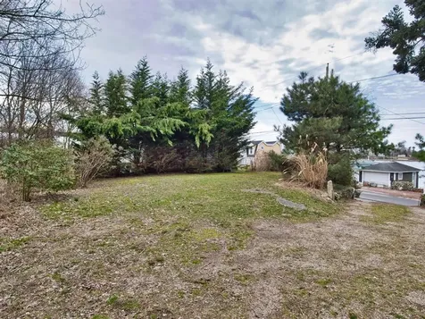 0 Riverside Drive Tiverton RI 02878