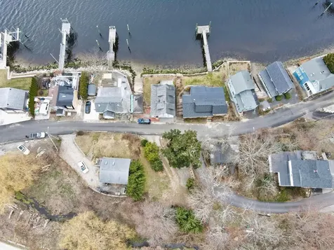 0 Riverside Drive Tiverton RI 02878