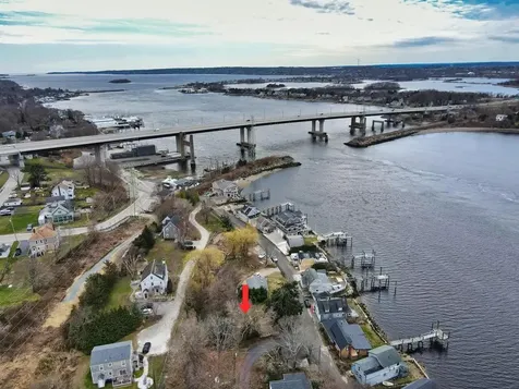 0 Riverside Drive Tiverton RI 02878