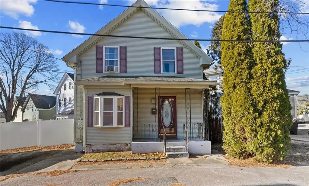 8 Willow Street Johnston RI 02919
